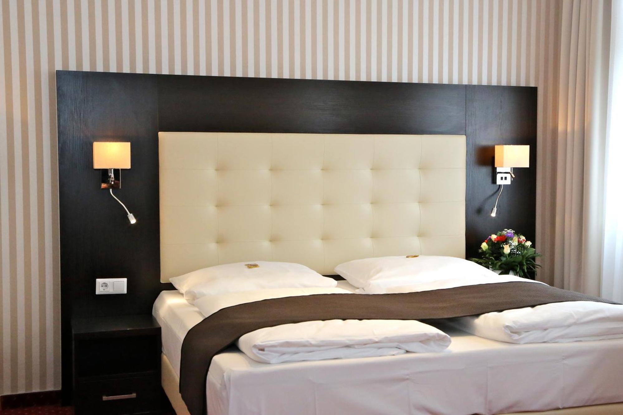 Hotel Herbst Berlin Extérieur photo